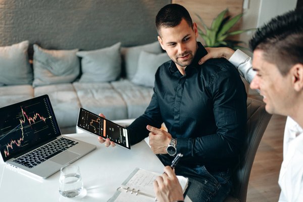 L'Impact de la Réalité Virtuelle sur le E-commerce